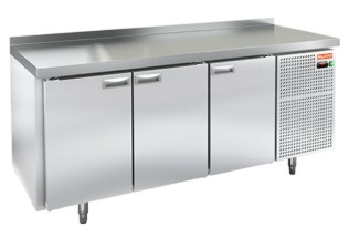 Стол холодильный HiCold GN 111/TN W